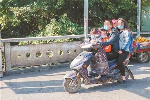 南宁电动车爆料事件最新,揭秘背后真相与争议 第1张 南宁电动车爆料事件最新,揭秘背后真相与争议 第1张